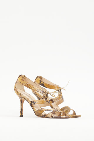 Oscar de la Renta Beige 
Brown Textured Leather Lace Up Heel