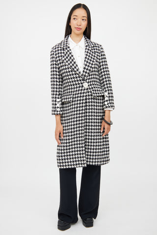 Petite Studio Black 
White Houndstooth Coat