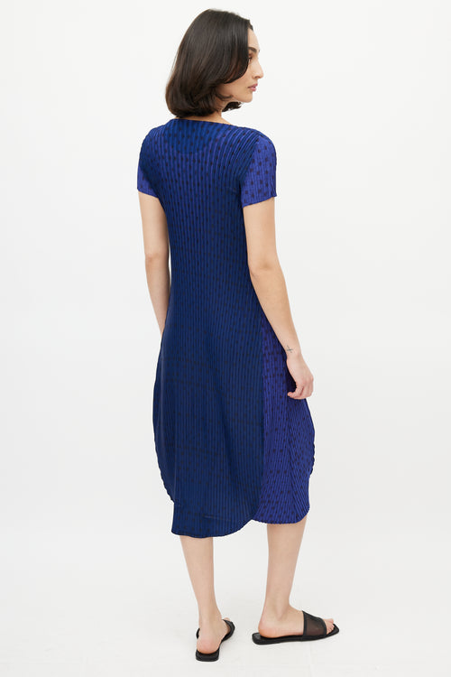 Pleats Please Issey Miyake Blue 
Black Geometric Pleated Dress