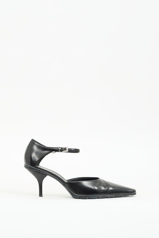 Prada Black Leather D
Orsay Pump