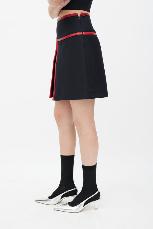 Prada Black 
Red Leather Trim Skirt