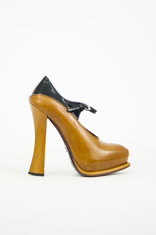 Prada FW 2012 Brown 
Black Leather Platform Heel