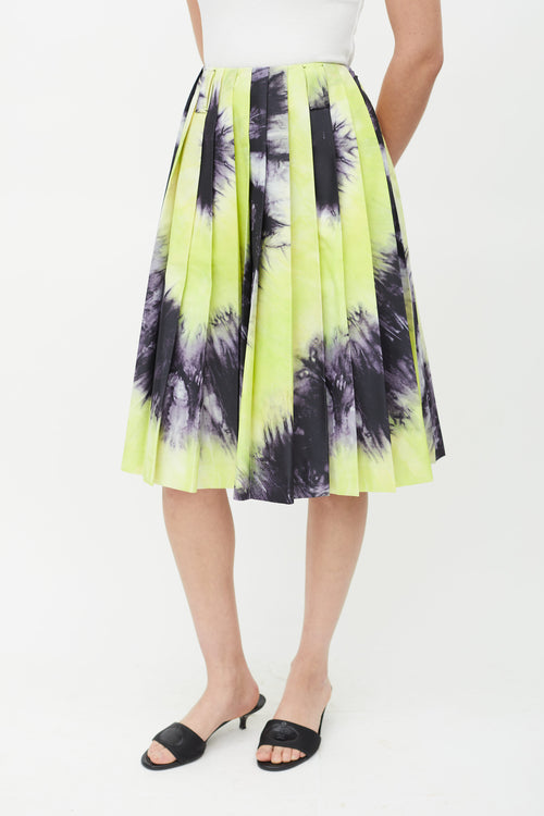 Prada Green 
Black Pleated Tie Dye Skirt