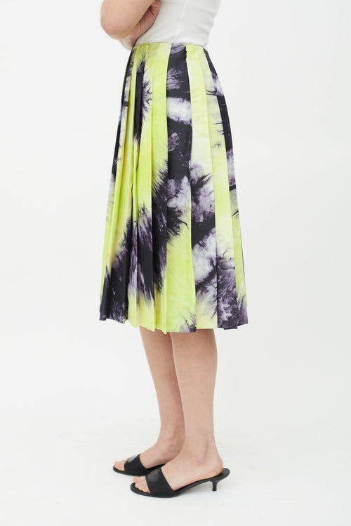 Prada Green 
Black Pleated Tie Dye Skirt