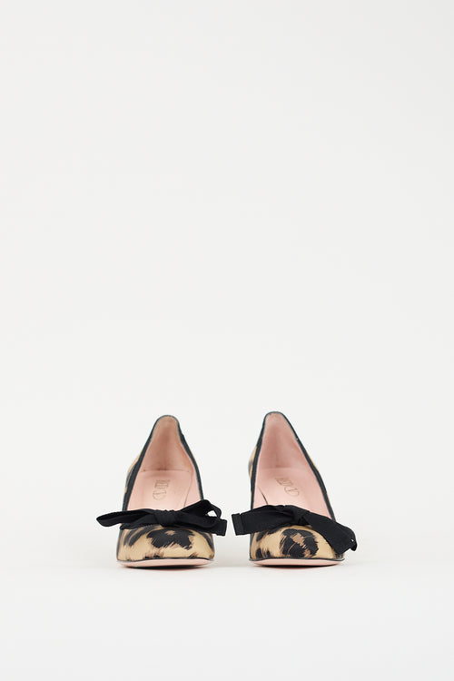 Red Valentino Beige 
Black Printed Pump