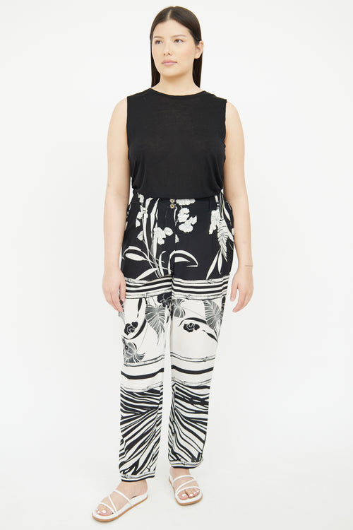 Roberto Cavalli Black 
White Pleated Silk Pant