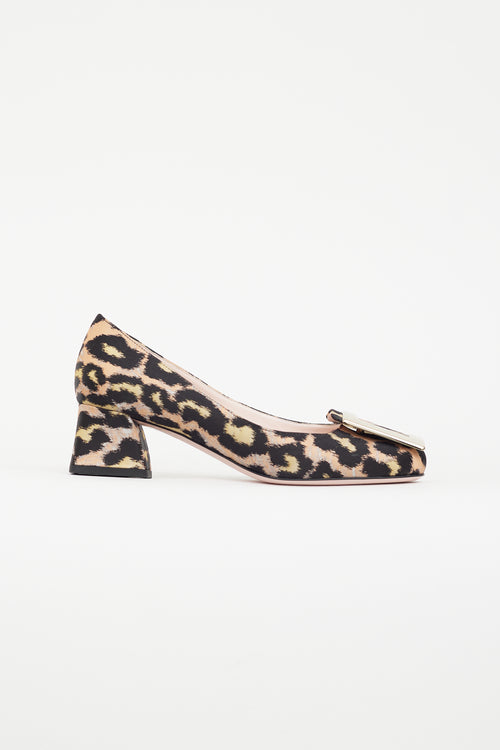 Roger Vivier Beige 
Multicolour Belle Vivier Pump