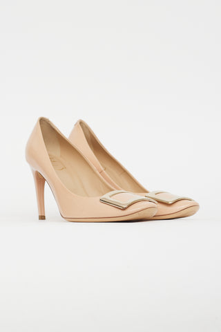 Roger Vivier Beige Patent Leather Gold Buckle Pump