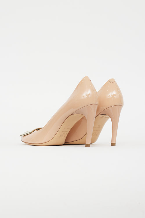 Roger Vivier Beige Patent Leather Gold Buckle Pump