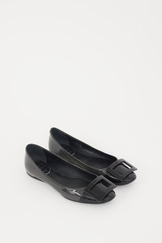 Roger Vivier Black 
Grey Patent Leather Gommettine Flat