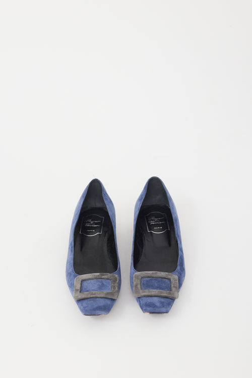 Roger Vivier Blue 
Grey Suede Trompette  Flat