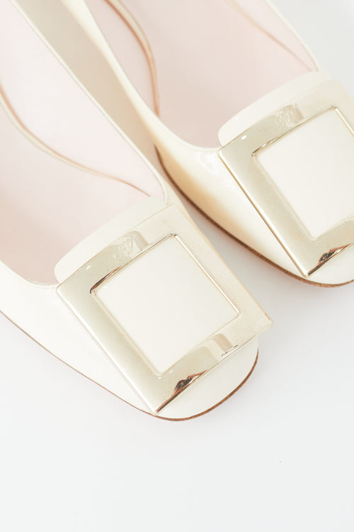 Roger Vivier Cream Patent Très Vivier Heel