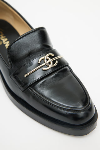 Chanel Cruise 2023 Black Patent CC Loafer