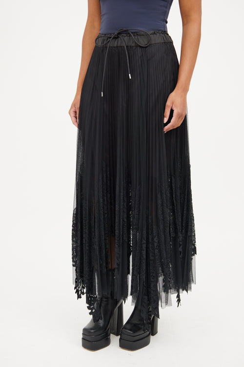 Sacai Black Pleated Lace 
Mesh Skirt