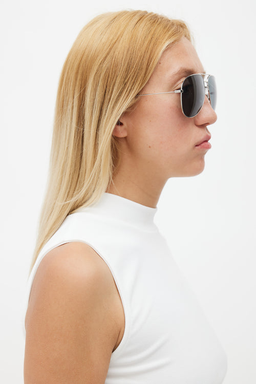 Black 
Silver Classic 11 Sunglasses