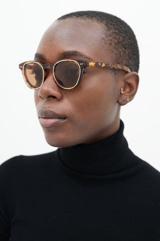 Saint Rita Parlor Brown 
Gold Diebold Circular Sunglasses