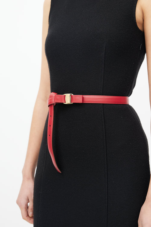 Salvatore Ferragamo Red 
Gold Leather Bow Belt