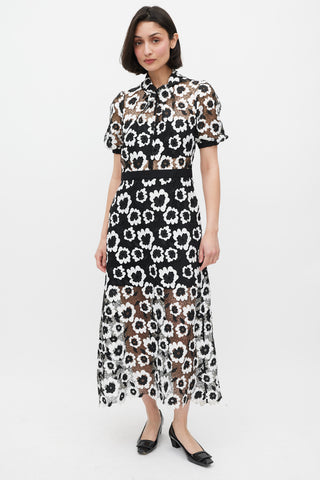 Self-Portrait Black 
White Short Sleeve Abstract Guipure Dress