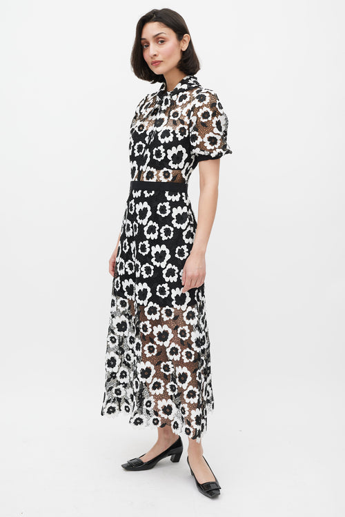 Self-Portrait Black 
White Short Sleeve Abstract Guipure Dress