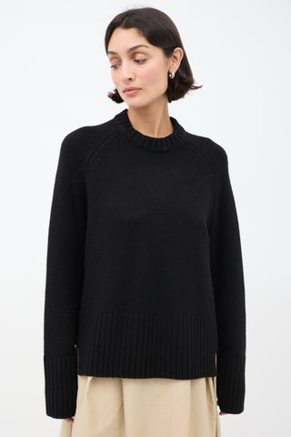 Smythe Black Cashmere Oversized Sweater