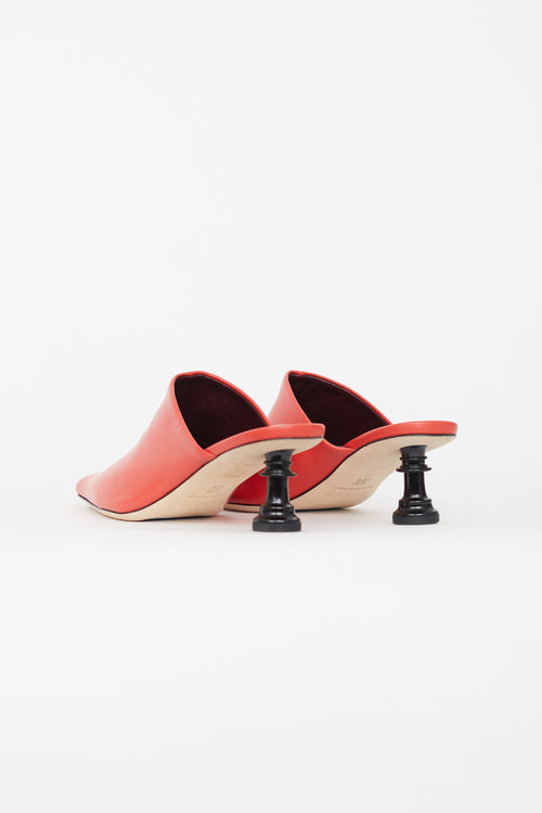 Staud Red Chess Mule