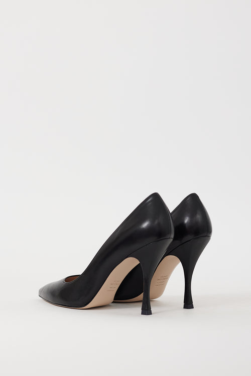 Stuart Weitzman Black Leather Pointed Toe Heel