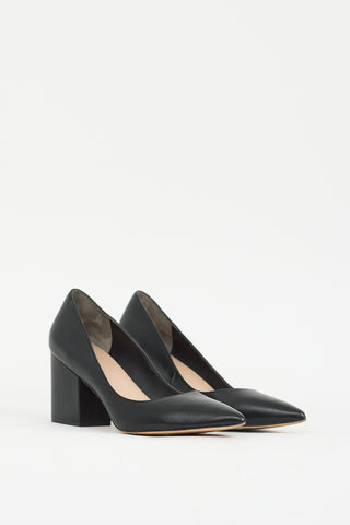 Stuart Weitzman Black Leather Avenue 75 Pump