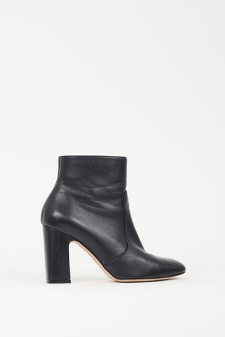 Stuart Weitzman Black Leather Block Heel Boot