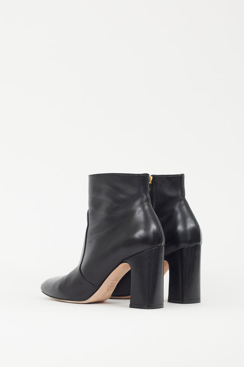 Stuart Weitzman Black Leather Block Heel Boot