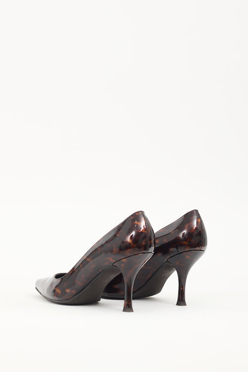 Stuart Weitzman Brown 
Black Patent Leather Pump