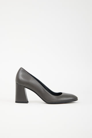 Stuart Weitzman Leather Pump