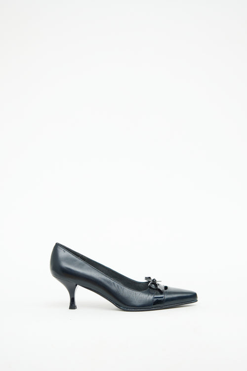 Stuart Weitzman Navy Bow Kitten Heel