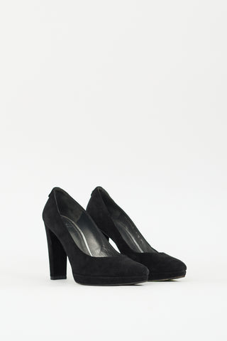 Stuart Weitzman Black Suede Pointed Toe Pump