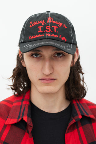 Stüssy Black 
Red IST Embroidered Hat