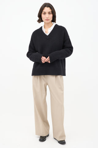 The Row Black Wool 
Cashmere Davion V-Neck Sweater