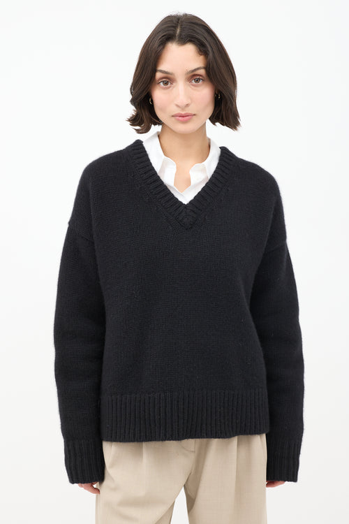 The Row Black Wool 
Cashmere Davion V-Neck Sweater