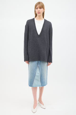 The Row Dark Grey Cashmere Baudelia Sweater