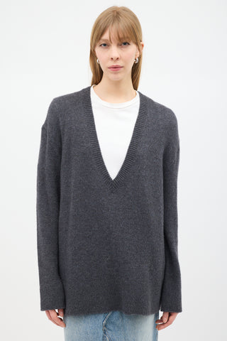 The Row Dark Grey Cashmere Baudelia Sweater