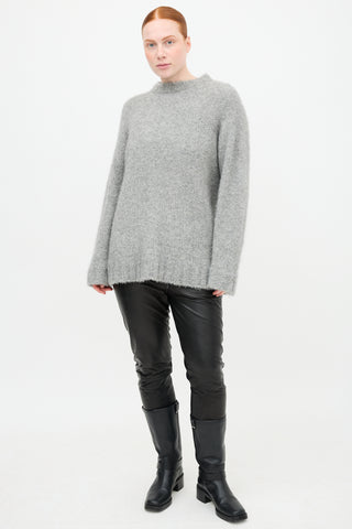 The Elder Statesman Cashmere Bouclé Round Neck Sweater