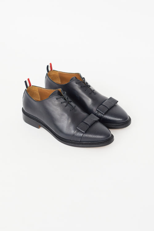 Thom Browne Navy Pebbled Bow Oxford