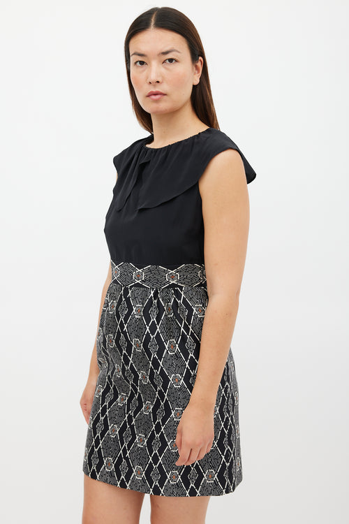 Tibi Black 
White Geometric Printed Sheath Dress