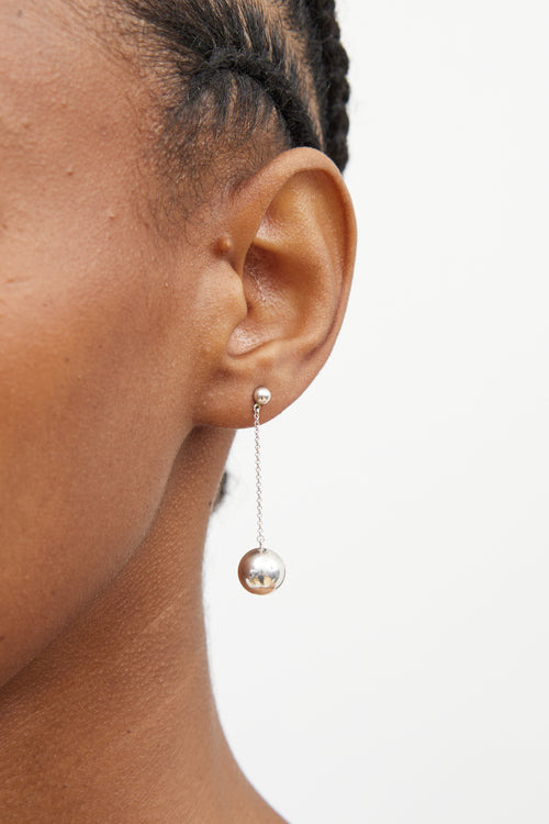 Tiffany 
Co.Sterling Silver HardWear Ball Earring