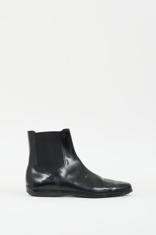 Tod
s Black Leather Chelsea Boot