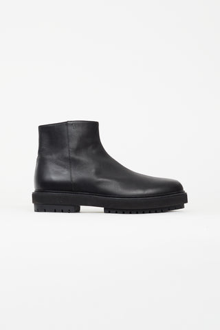 Tod
s Black Leather Side Zip Ankle Boot