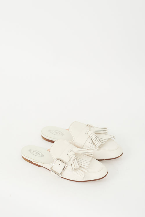 Tod
s White Leather Buckled Kiltie Fringe Mule