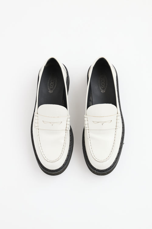 Tod
s White Patent Leather Carrarmato  Loafer