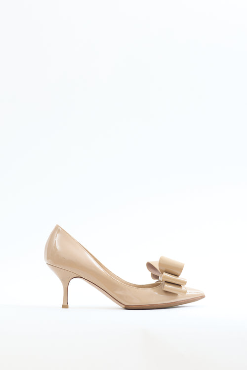 Valentino Beige Patent Leather Bow Pump