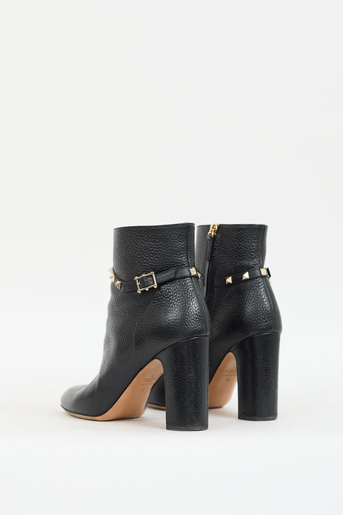 Black Leather 
Gold Rockstud Boot