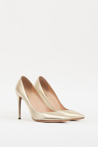 Valentino Gold Leather Single Rockstud Pump