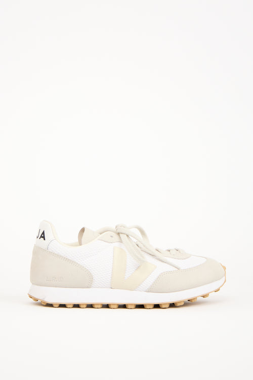 Veja White 
Grey Mesh Rio Branco Sneaker